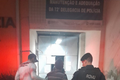 Homem é flagrado pela Guarda Municipal após furtar cabos
