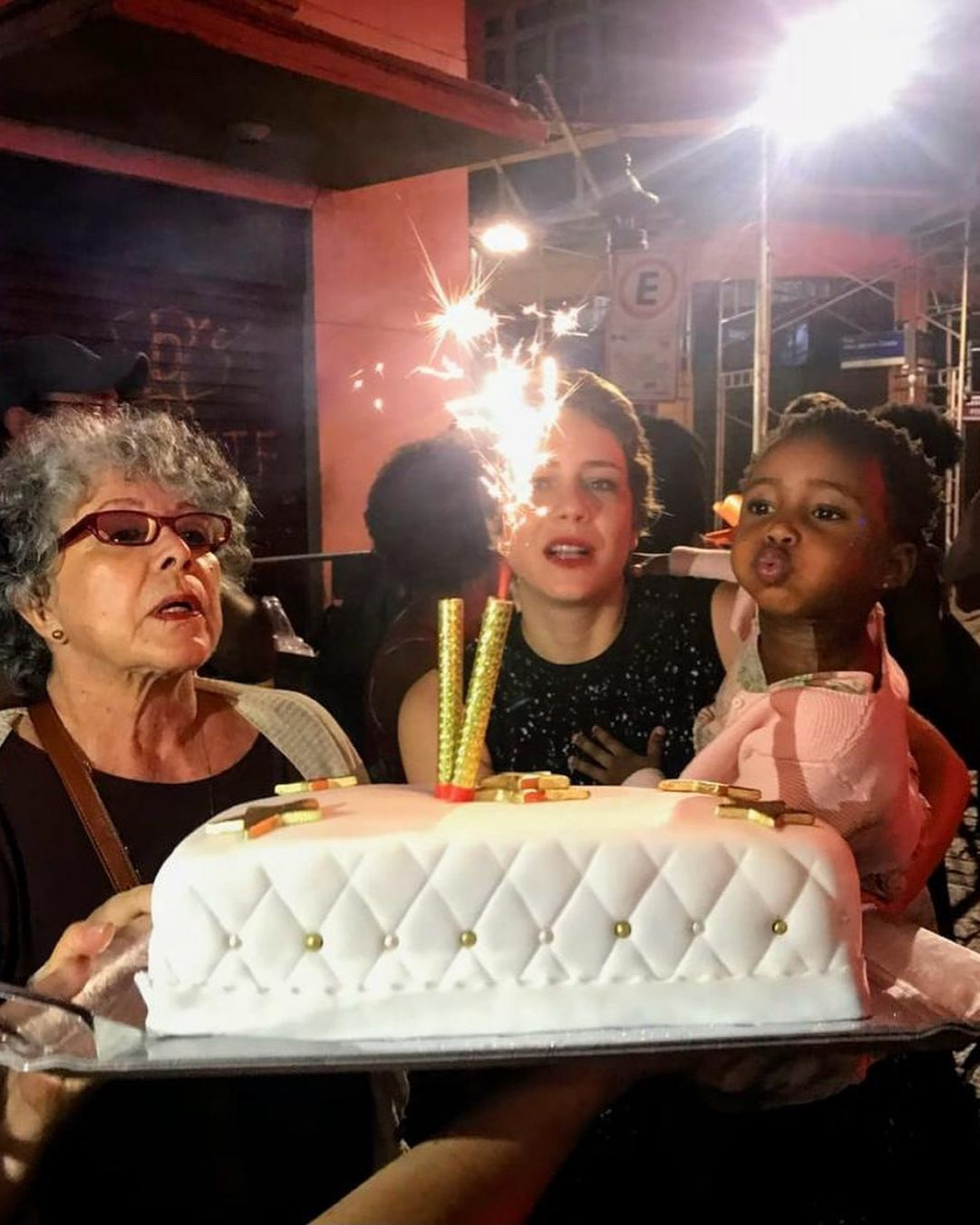 Leandra Leal celebra aniversário de 10 anos da filha, Julia - Reprodução / Instagram 