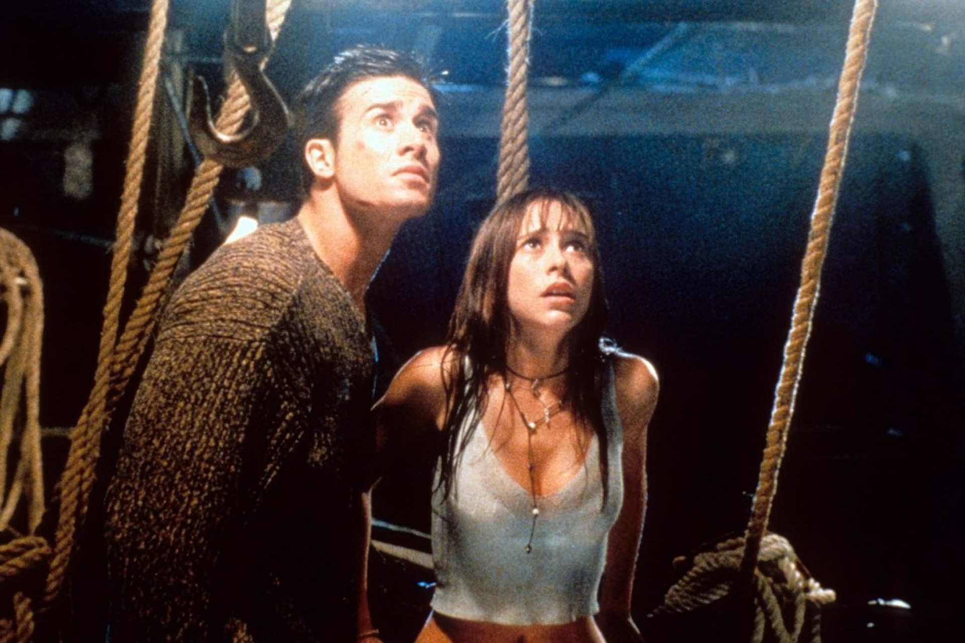 Jennifer Love Hewitt e Freddie Prinze Jr. devem voltar nos papéis originais no remake de 'Eu Sei O Que Vocês Fizeram no Verão Passado'  - Reprodução