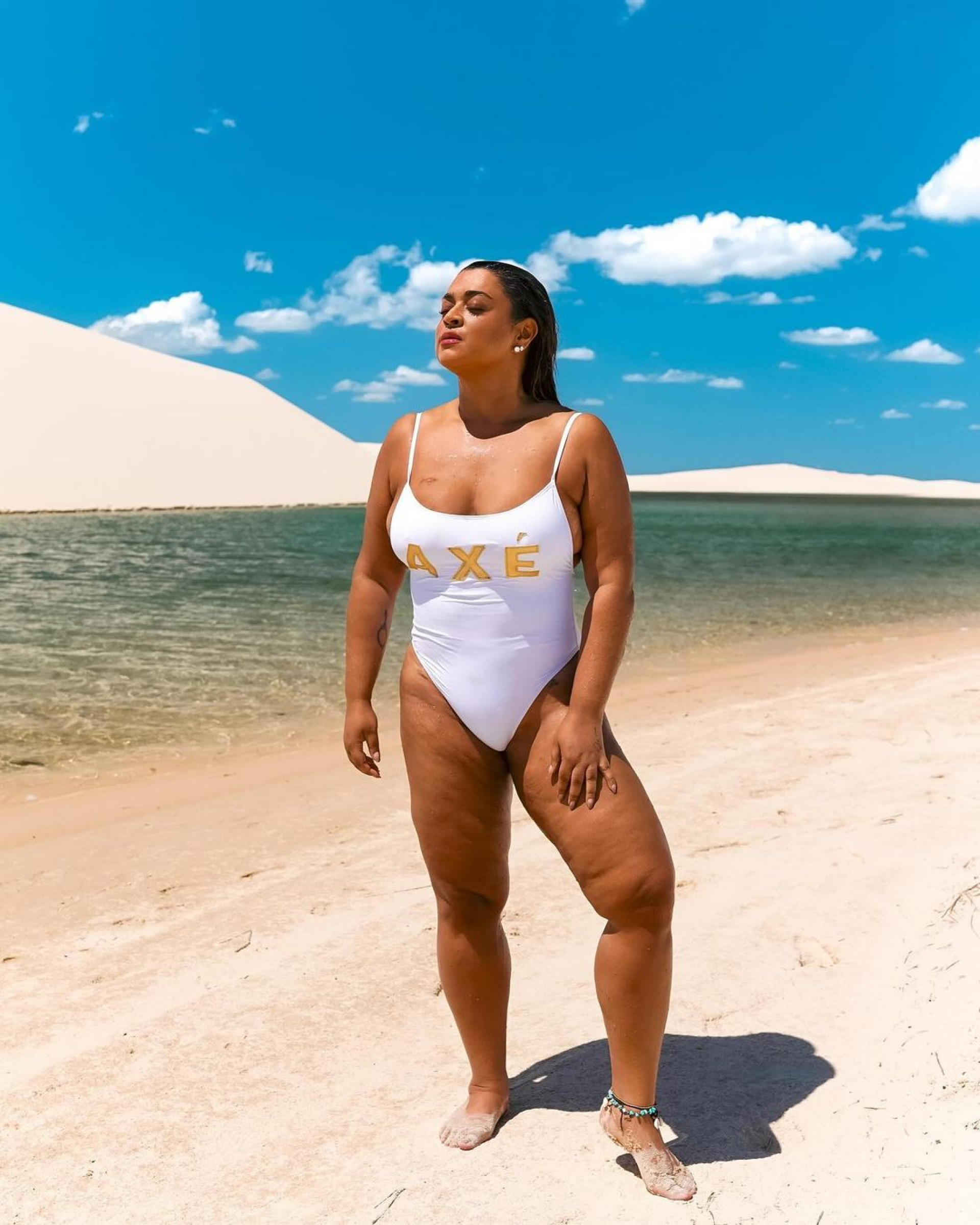 Preta Gil curte praia no Maranhão e fala sobre chegada dos 50 anos - Reprodução