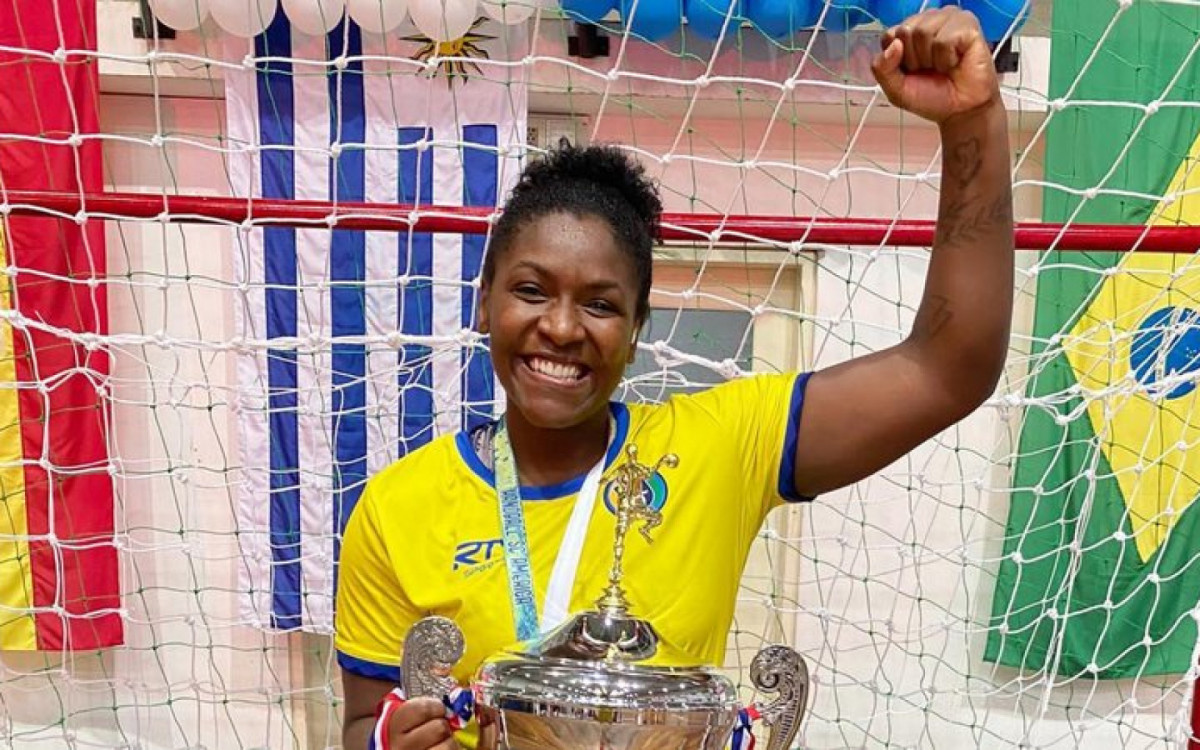 Niteroiense, a jogadora de handebol Mariane Fernandes, de 28 anos, disputará sua primeira Olimpíada