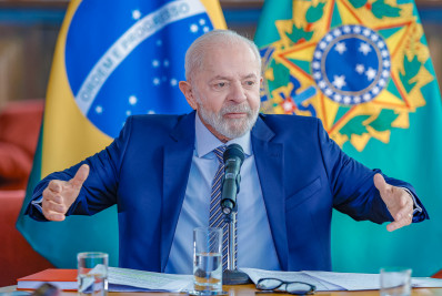 Lula reúne ministros no Palácio do Planalto nesta quarta-feira