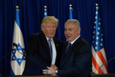 Trump critica democratas durante encontro com Netanyahu na Flórida