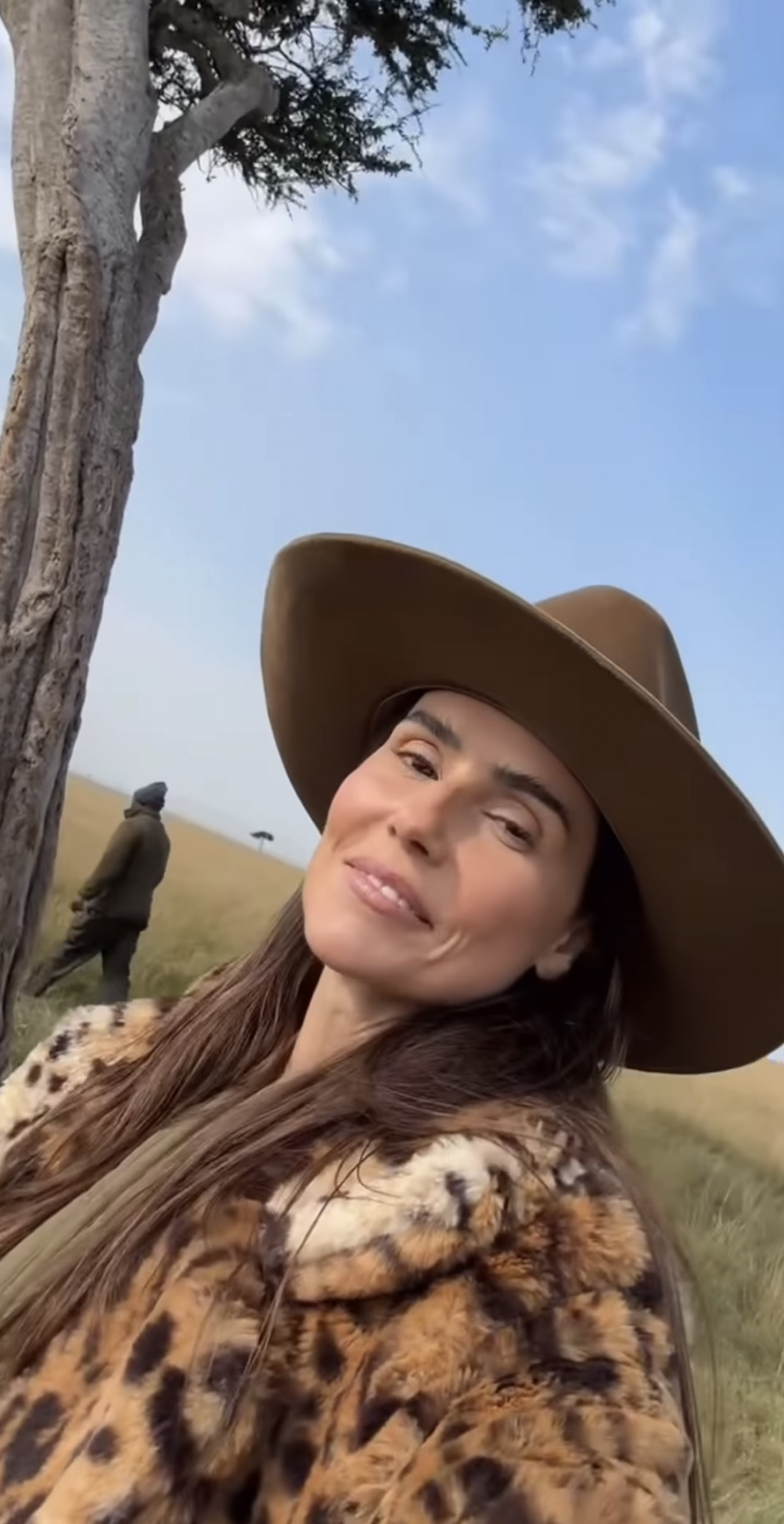 Deborah Secco curte Safari na África ao lado da filha - Reprodução