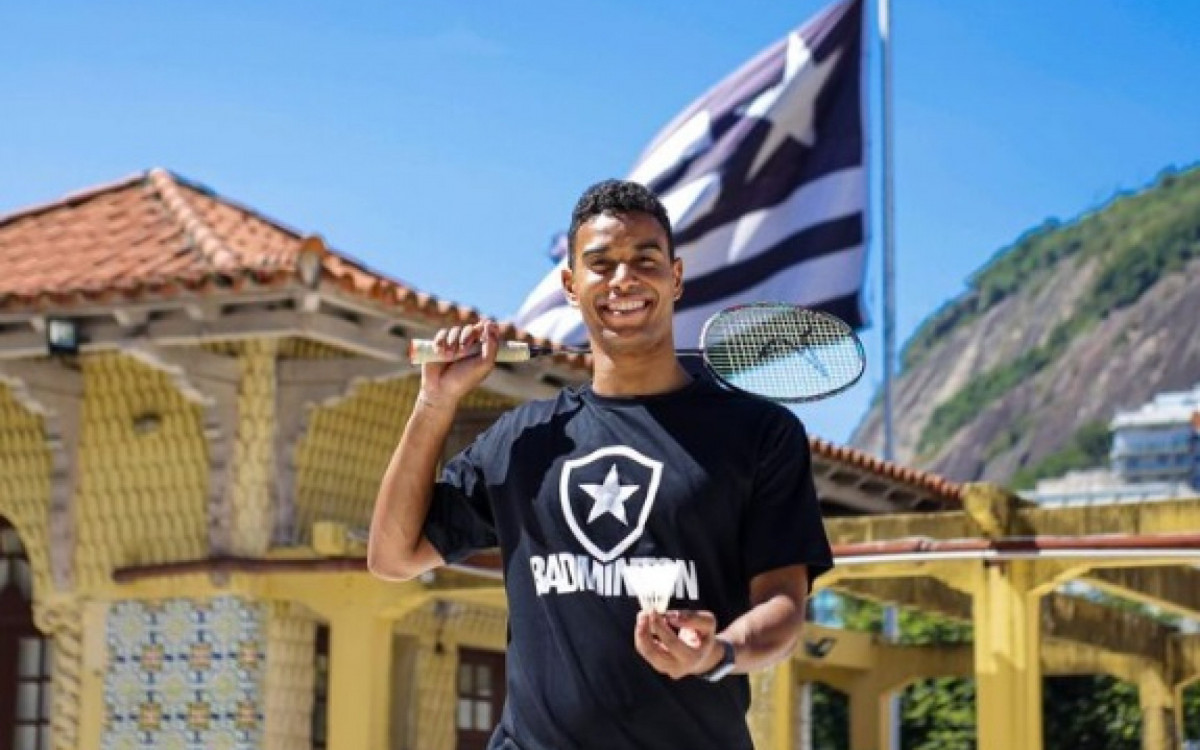 Além de carioca, Ygor Coelho é atleta de badminton do Botafogo desde abril