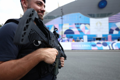 Polícia reforça segurança para estreia de seleção israelense de futebol em Paris