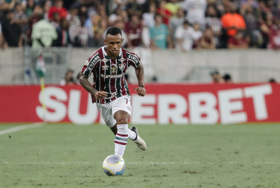 Marquinhos tem edema na coxa direita e vira desfalque no Fluminense