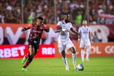 Vídeo: assista aos melhores momentos do triunfo do Flamengo sobre o Vitória