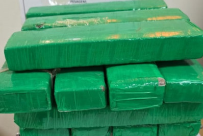 Dez quilos de maconha escondidos em brinquedos são apreendidos em Foz do Iguaçu