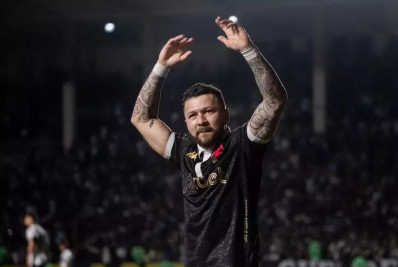 Rossi entra na mira de clube da Série B e pode deixar o Vasco