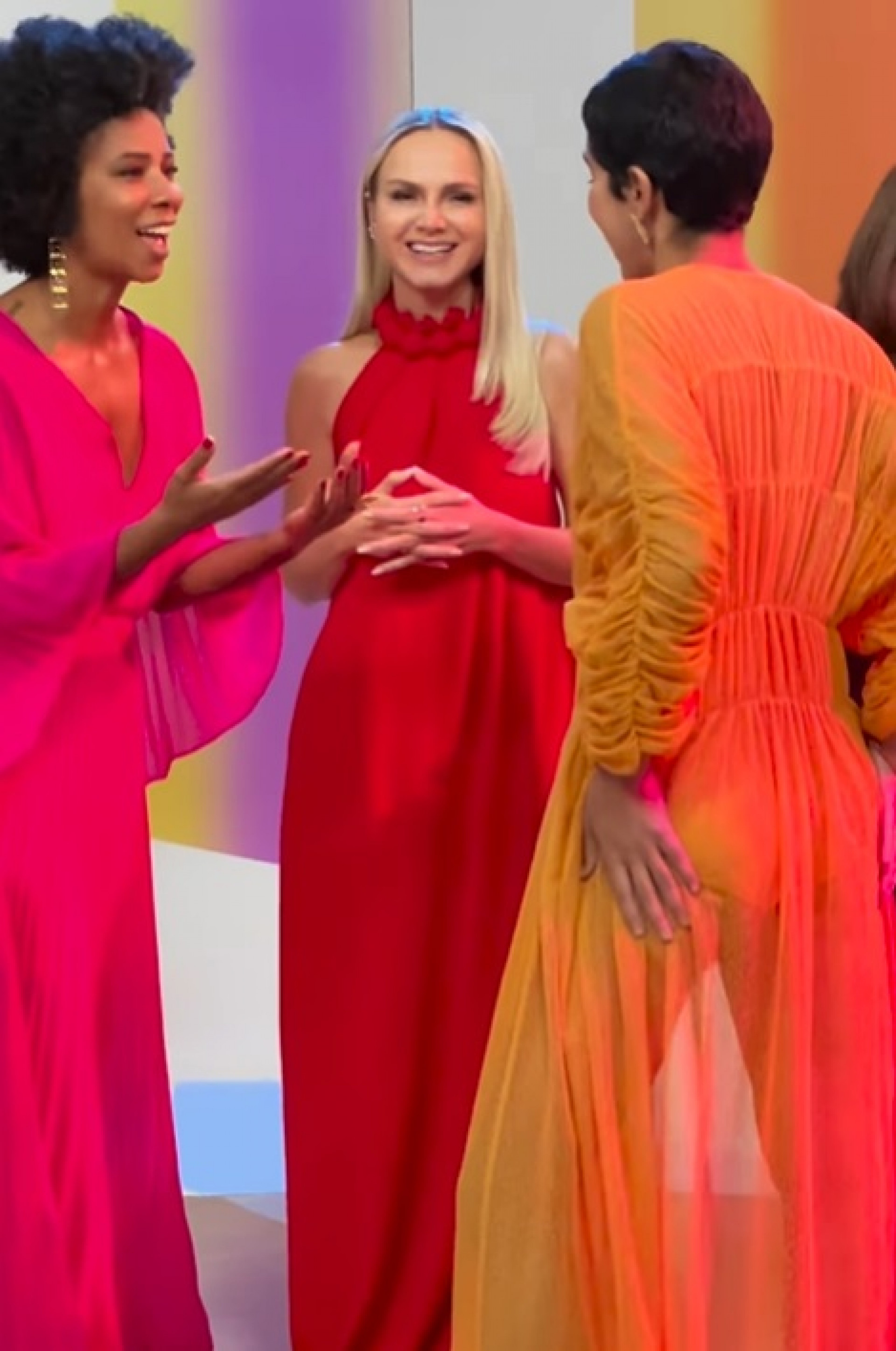 Eliana mostra bastidores de nova temporada do 'Saia Justa' - Reprodução de vídeo