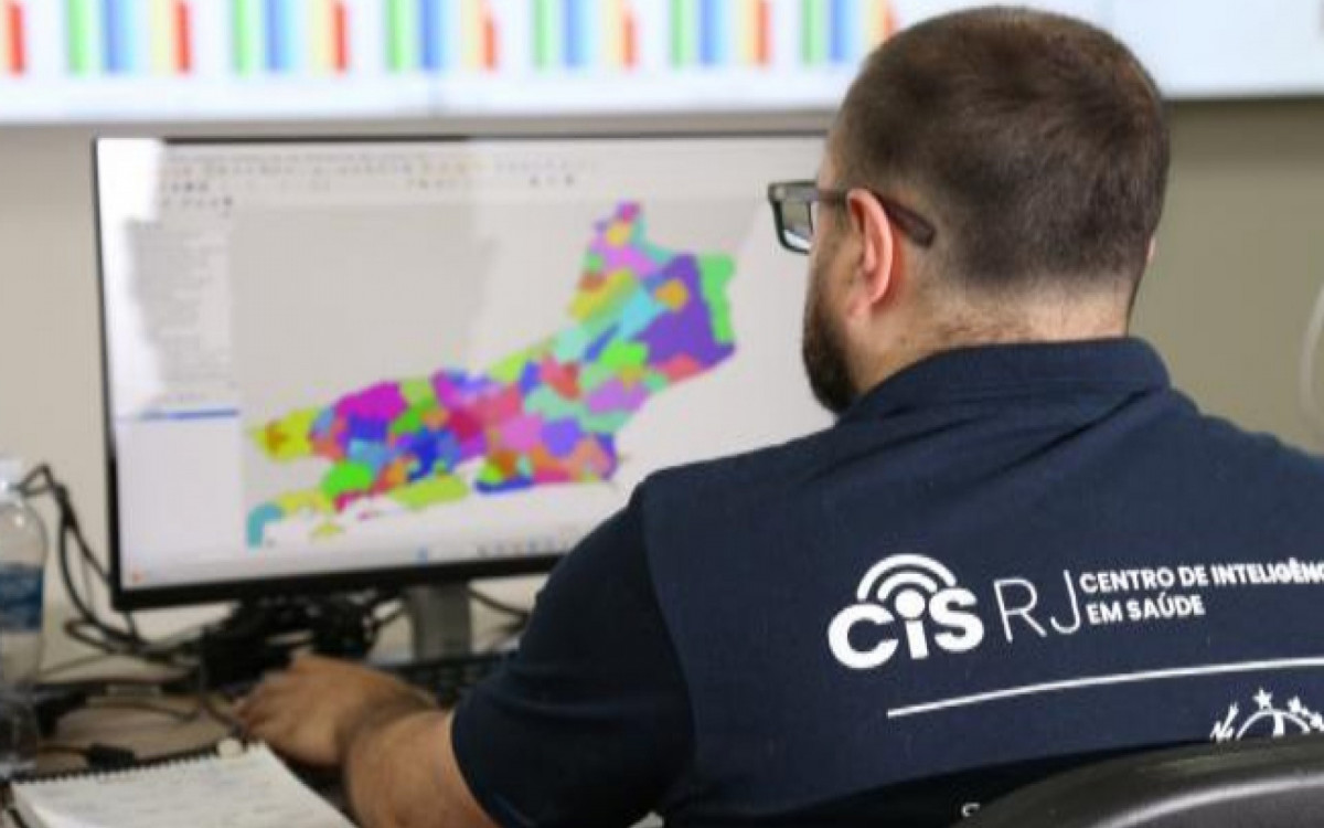 Foram registrados 817 óbitos no total, incluindo todas as faixas 