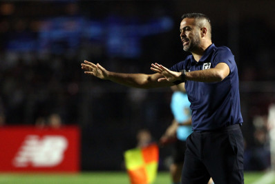 Artur Jorge analisa empate do Botafogo e faz balanço positivo do primeiro turno