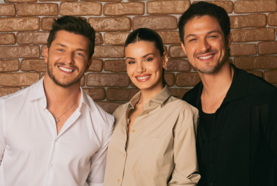 Camila Queiroz, Klebber Toledo e Rômulo Estrela dublam personagens de 'Transformers: O Início'