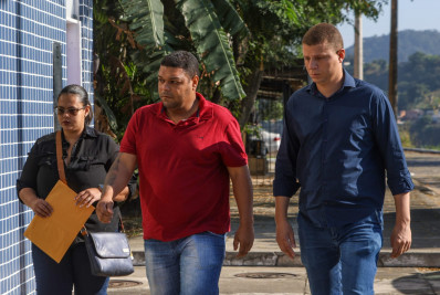 Família de professora morta na Baixada afirma que não houve abordagem: 'Chegaram atirando'