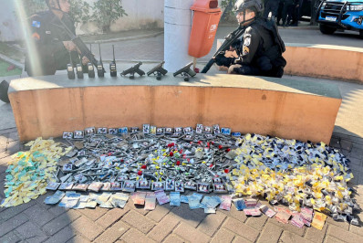 Oito são presos em operação na comunidade da Brasília, em Niterói