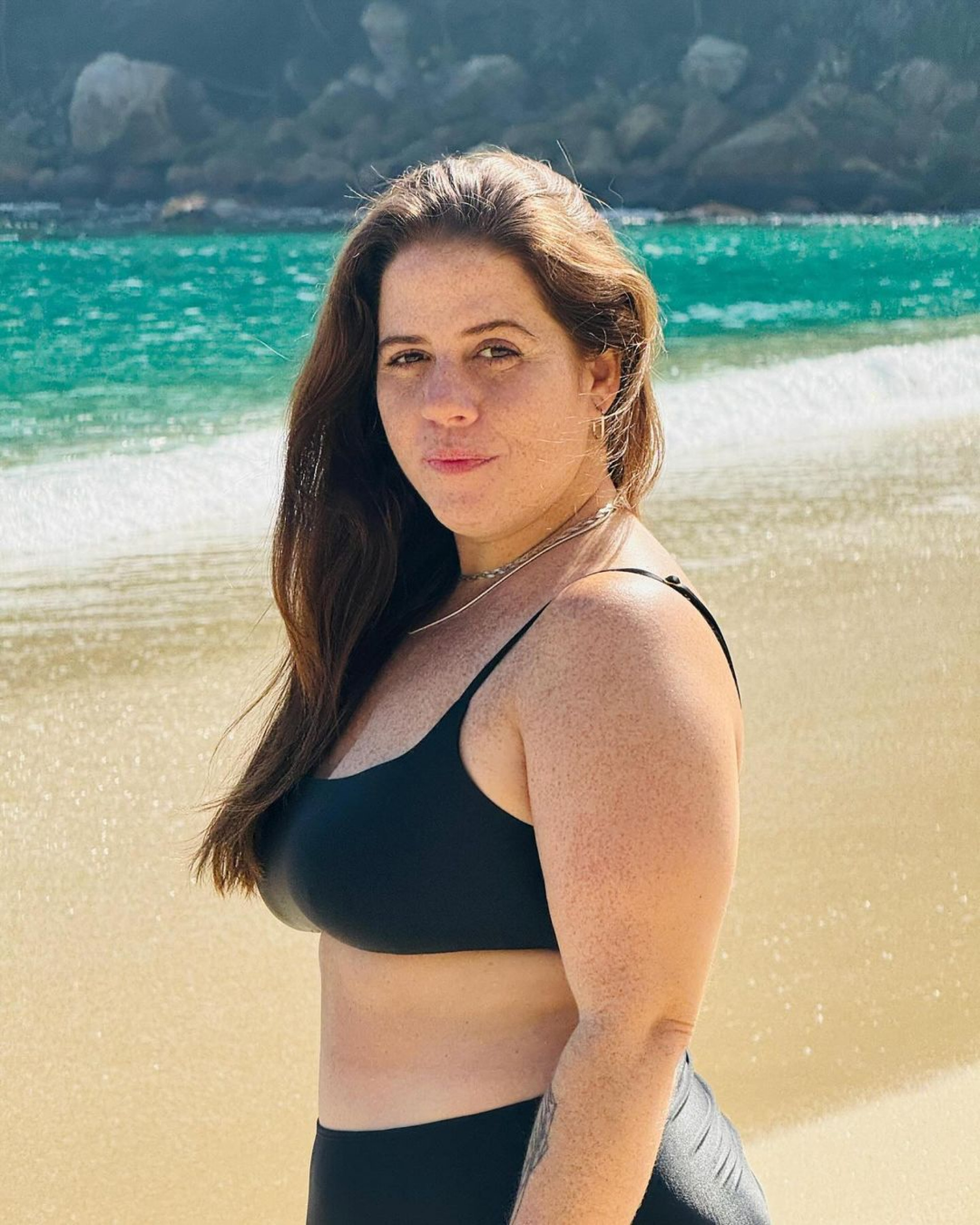 Tati Machado exibe curvas durante férias em Ilha Grande 
 - Reprodução / Instagram 