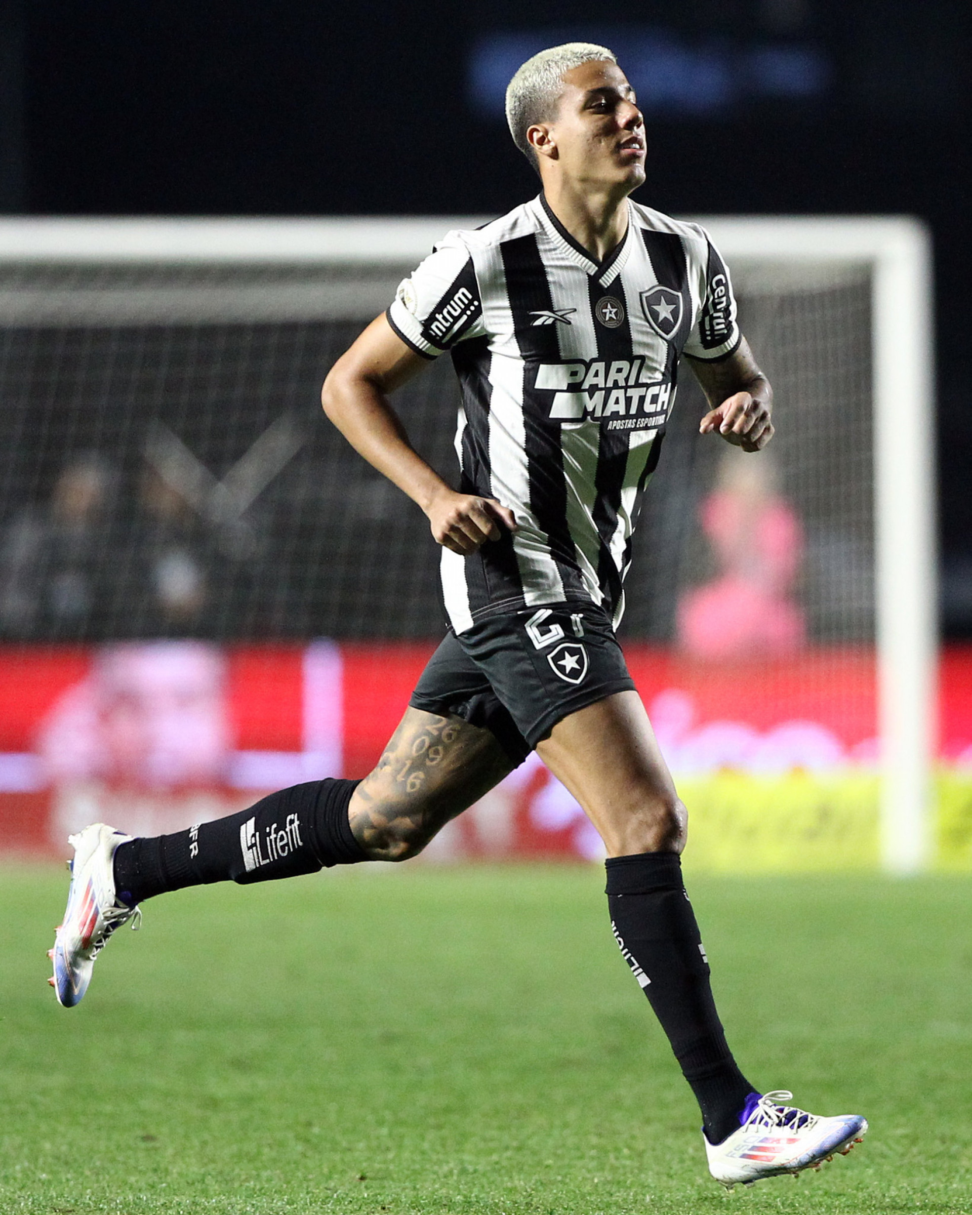 Carlos Alberto, do Botafogo, ganhou oportunidade diante do São Paulo - Vítor Silva/Botafogo