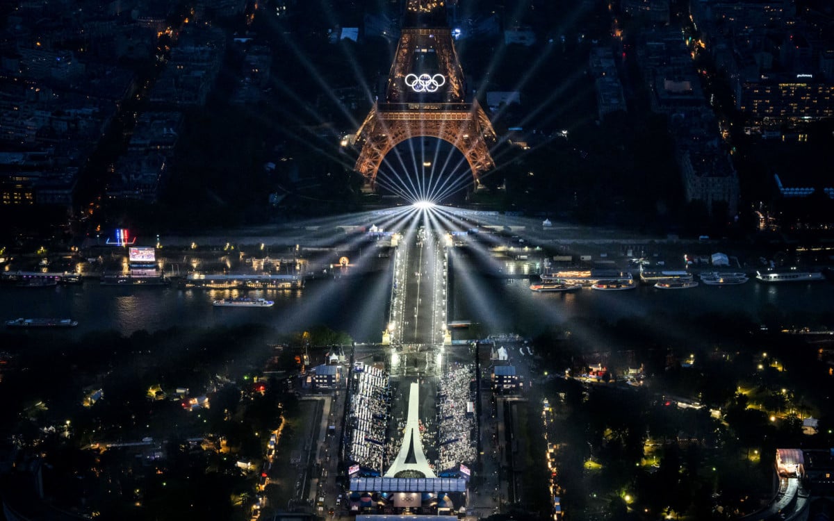 Paris abriu os Jogos Olímpicos com muita festa - AFP