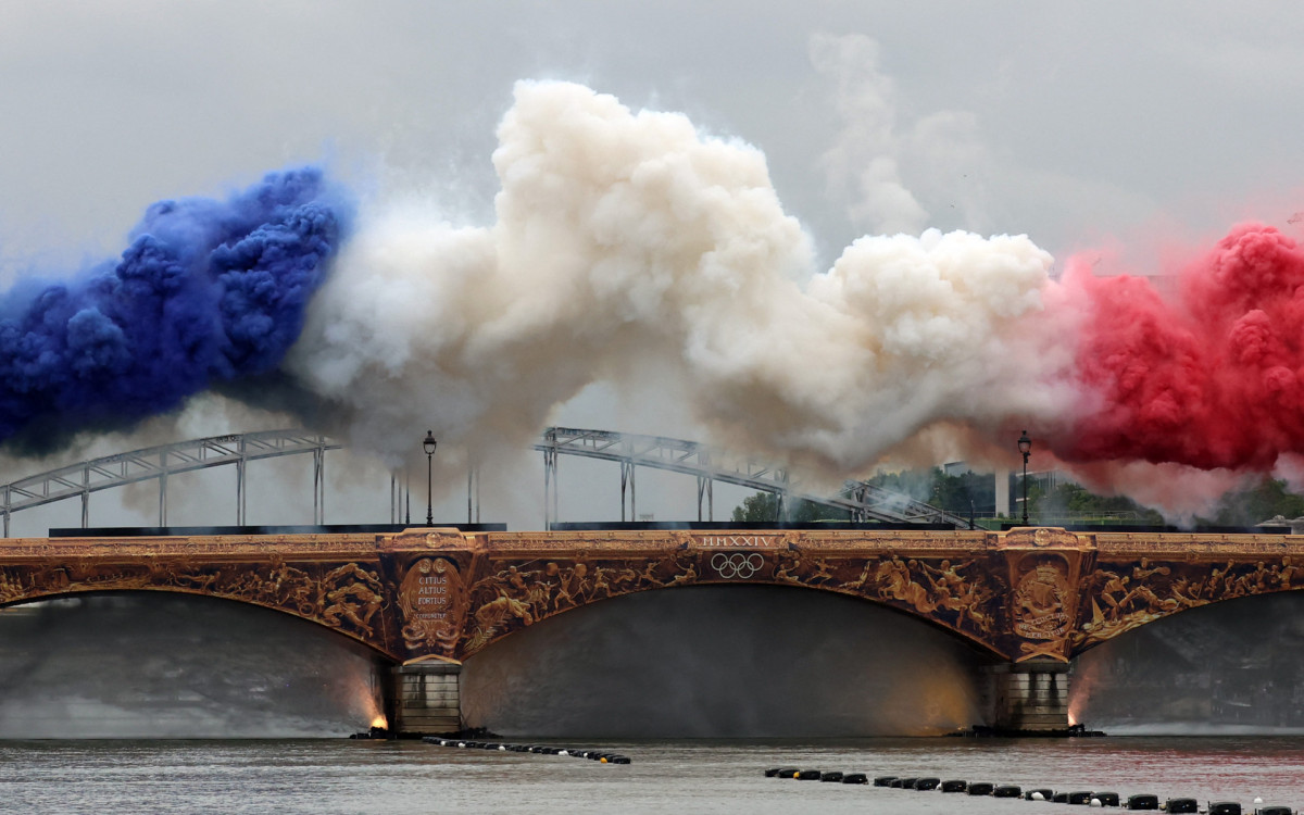 Cerimônia de abertura dos Jogos Olímpicos de Paris 2024 foi nas margens do Rio Sena