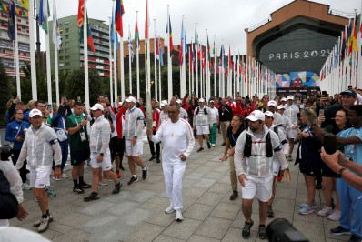 Abertura dos Jogos de Paris terá inovação no rio Sena, premiação em dinheiro e breaking