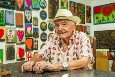 Morre aos 88 anos o artista e poeta pernambucano J. Borges, mestre da xilogravura