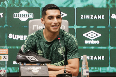 Serna revela conversas com Arias em adaptação e deseja fazer história no Fluminense