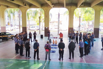 Profissionais de vigilância de Guapimirim passam por reciclagem laboral