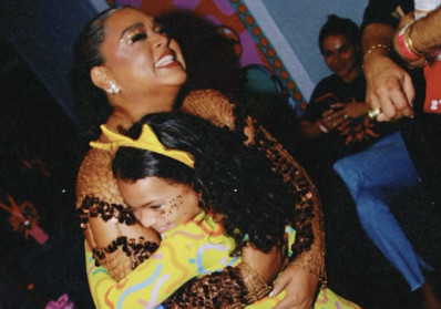 Preta Gil se declara para a neta: 'Te amo mais que tudo'