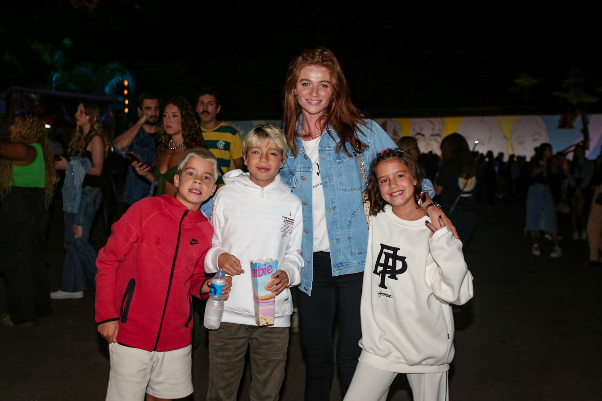 Cintia Dicker vai a show de L7nnon com filhos de Pedro Scooby - Victor Chapetta/ Agnews