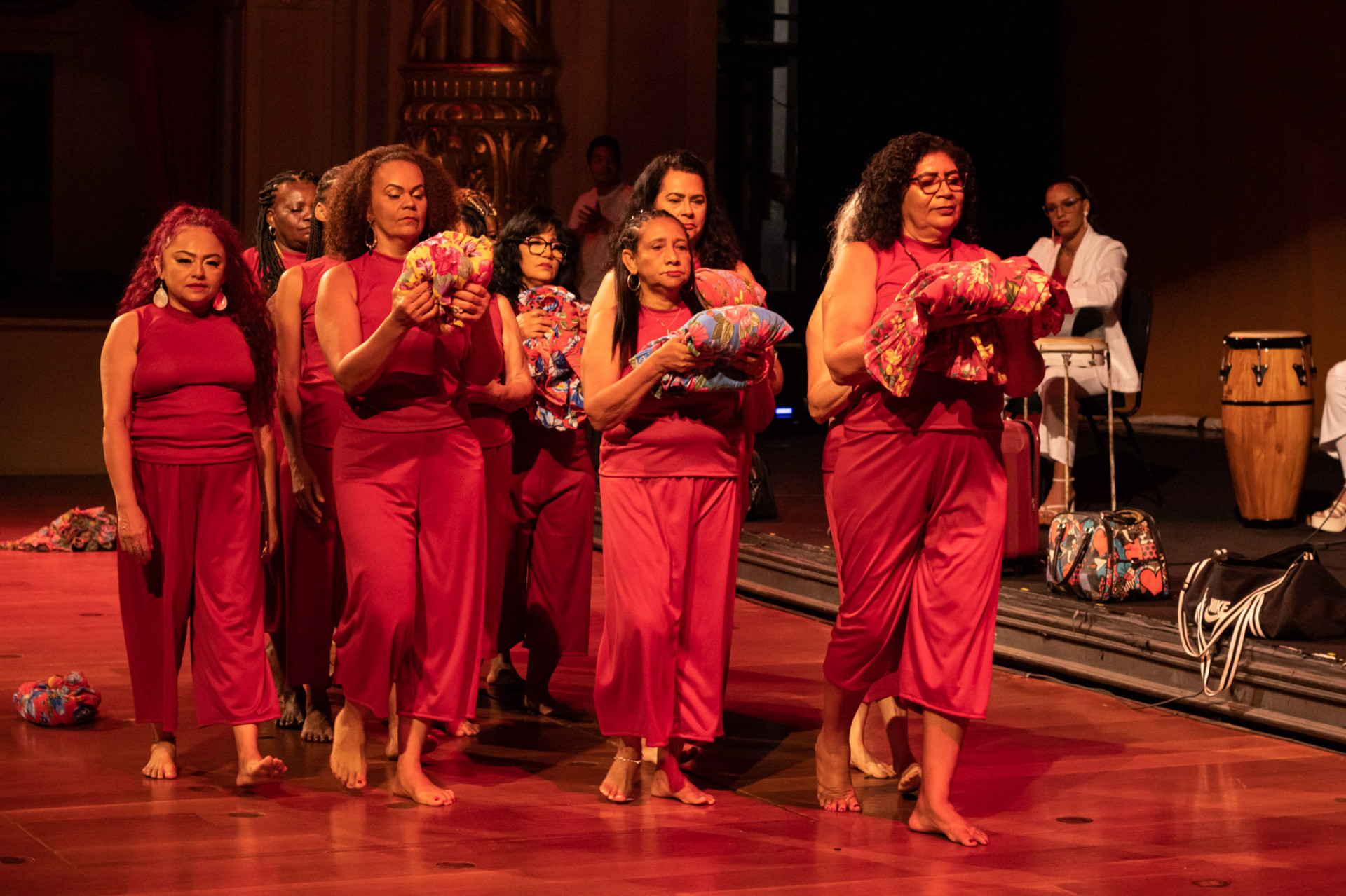 Espetáculo De Mim Ecoaram Vozes - Divulgação