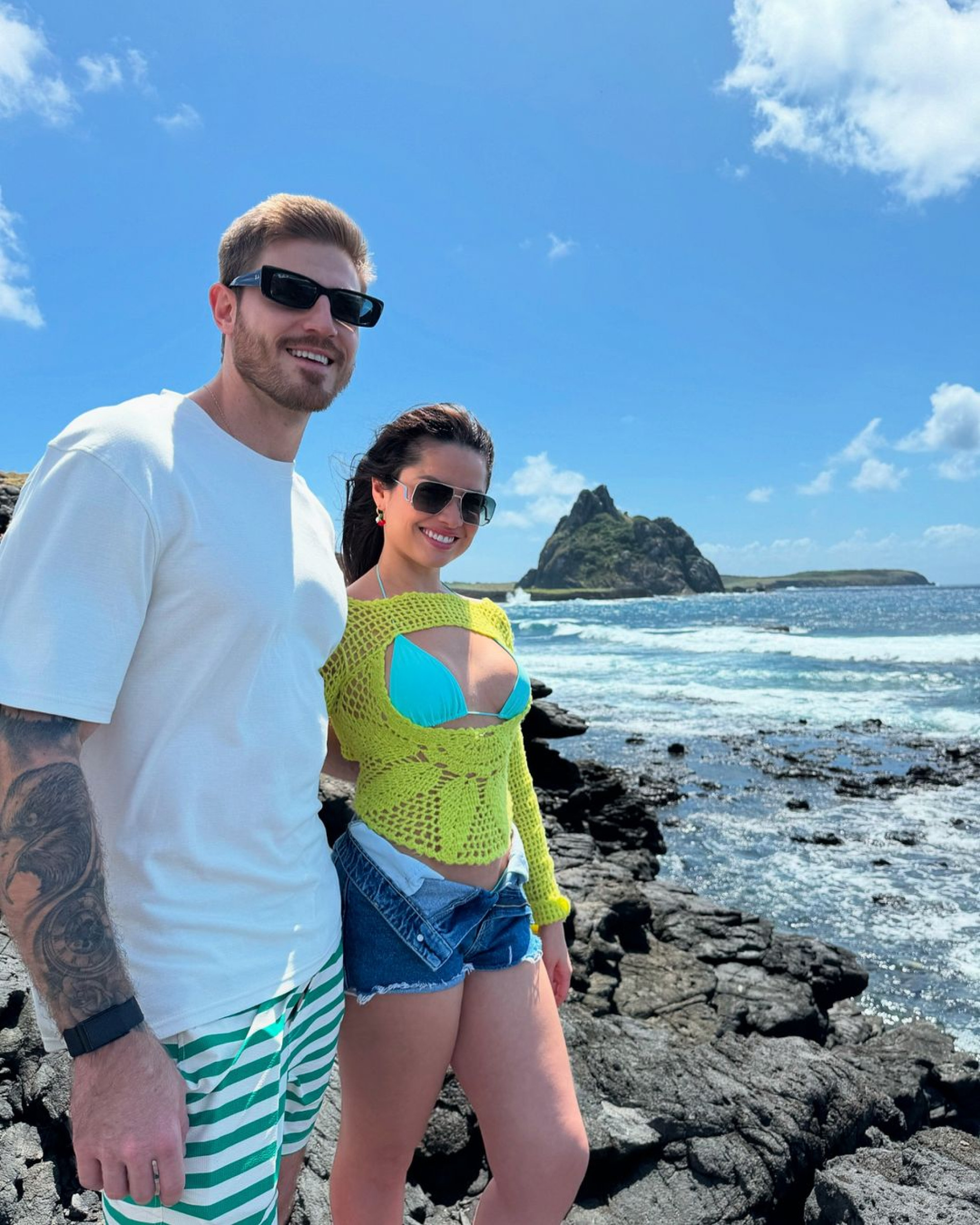 Juliette e Kaique Cerveny aproveitam férias em Fernando de Noronha - Reprodução / Instagram