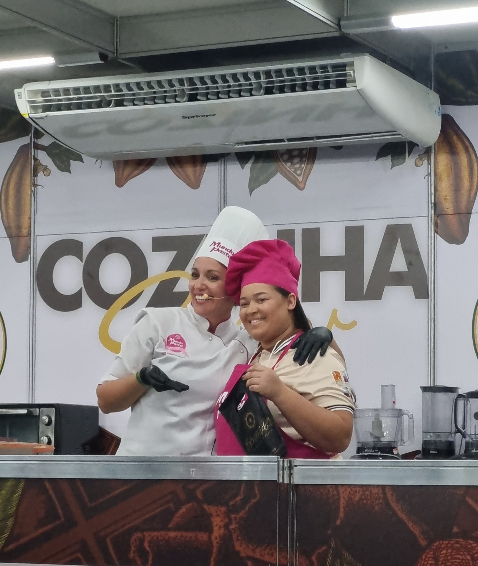 Cozinha show com a chef argentina Mariana Corbetta no Chocolat Bahia, em Ilhéus
