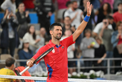 Djokovic arrasa australiano e aguarda Nadal na segunda rodada dos Jogos