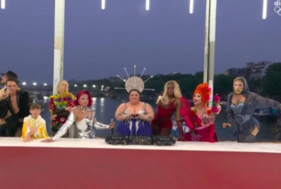 Porta-voz russa faz crítica homofóbica a abertura de Paris: 'Parada gay gigante'