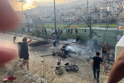 Vídeo: Israel acusa Hezbollah de ataque com foguete em campo de futebol que matou 10 pessoas e feriu 34  