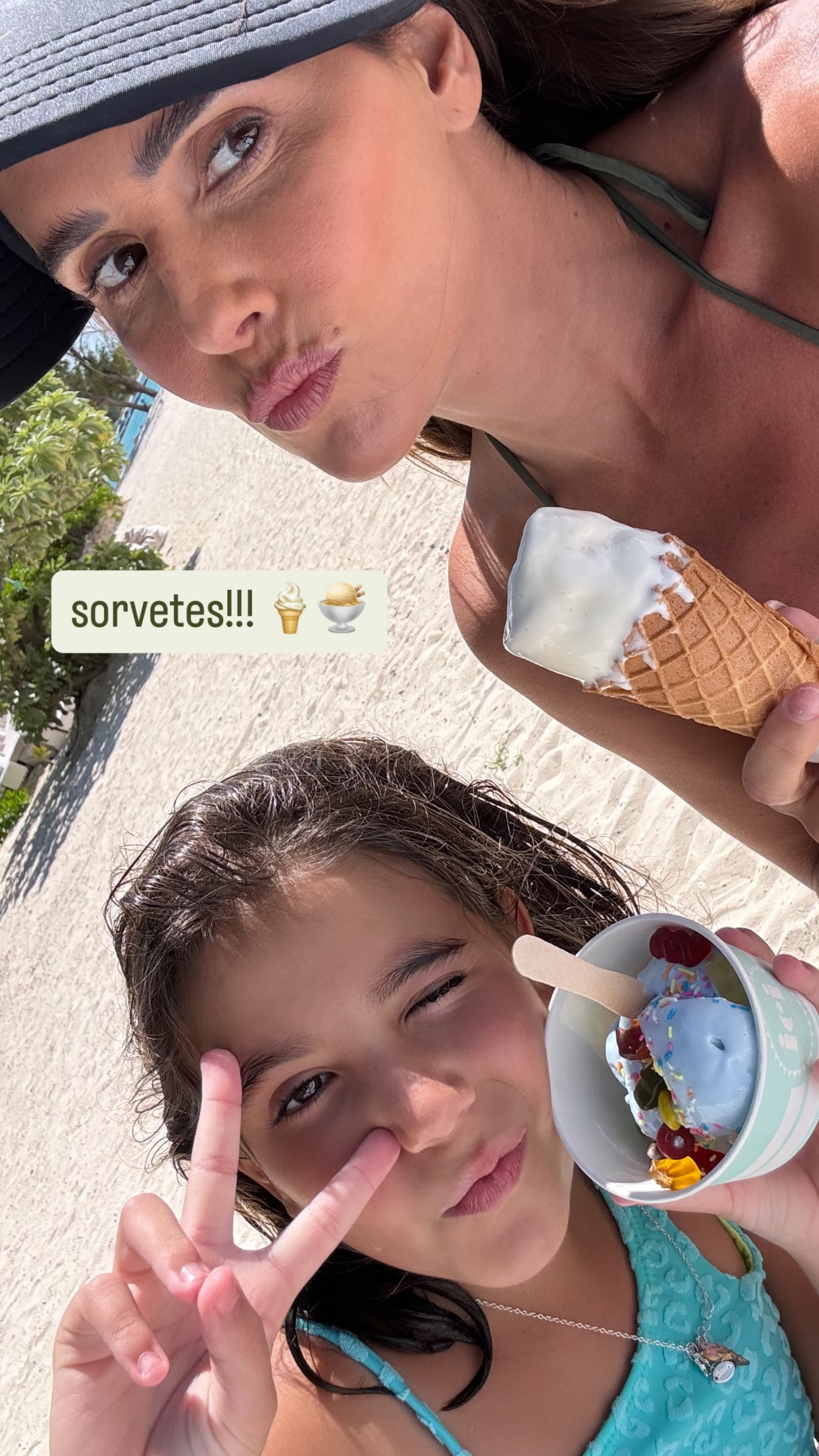 Deborah Secco faz viagem de férias com a filha - Reprodução /Instagram