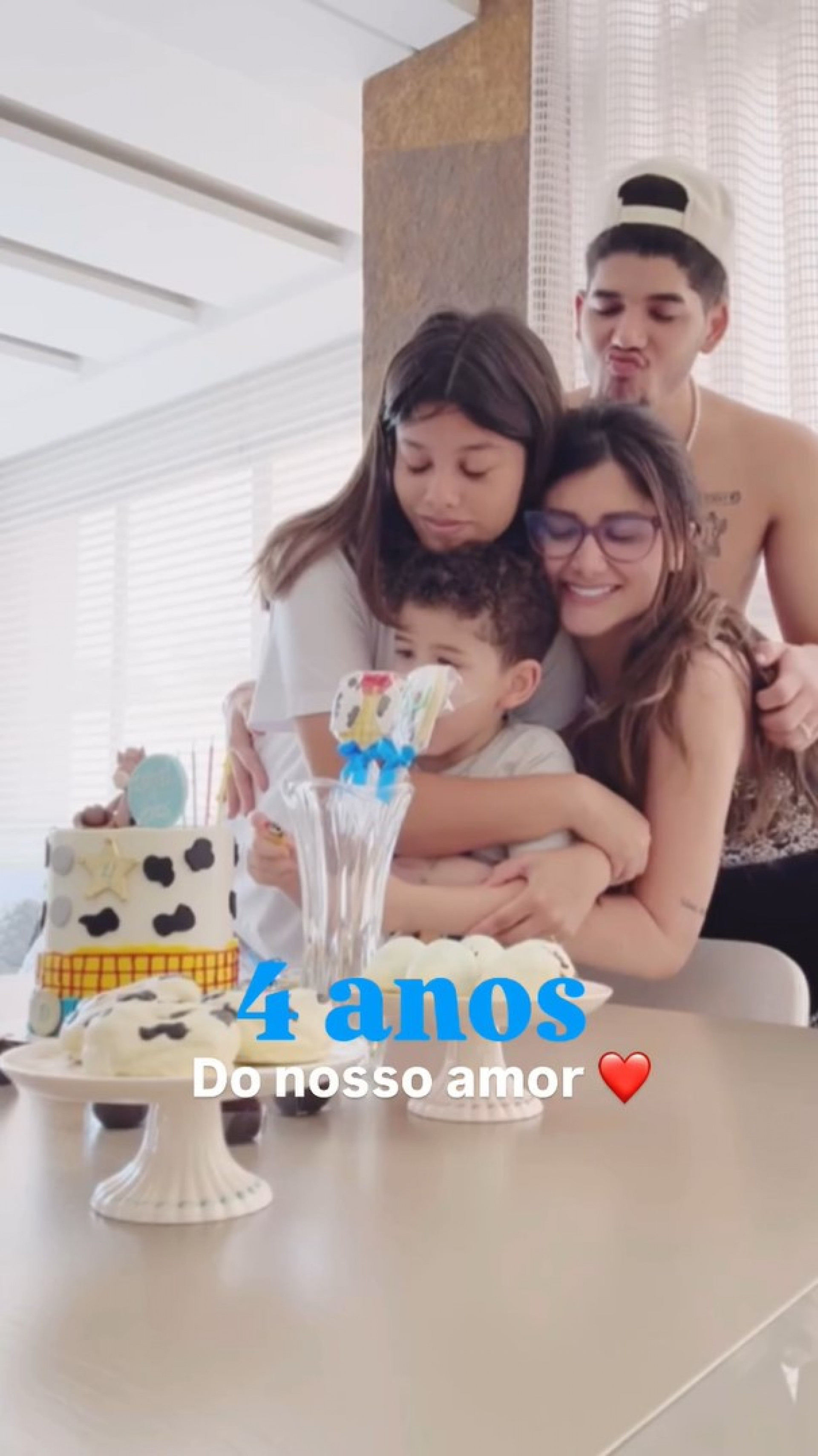 Zé Vaqueiro e Ingra Soares celebraram o aniversário do pequeno Daniel - Reprodução / Instagram