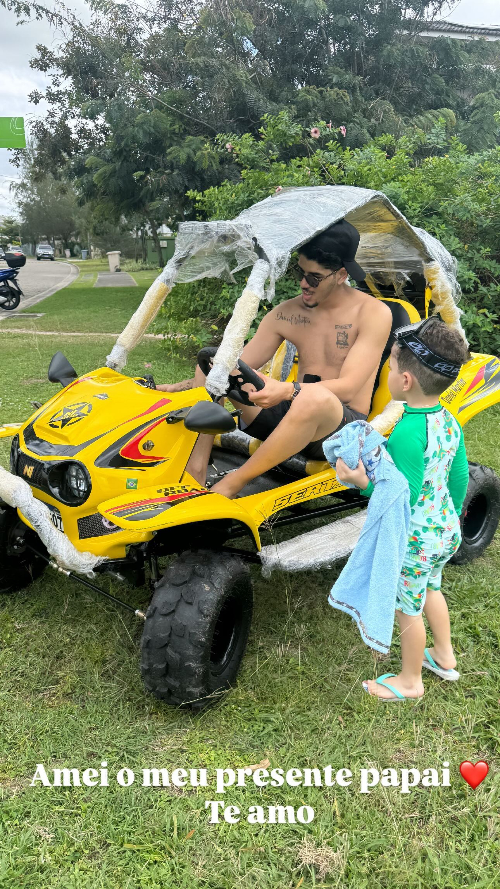 Zé Vaqueiro e Ingra Soares celebraram o aniversário do pequeno Daniel - Reprodução / Instagram