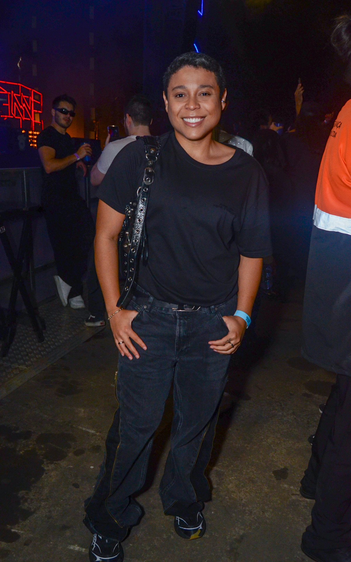 Blogueirinha marca presença no Baile do Dennis DJ em SP