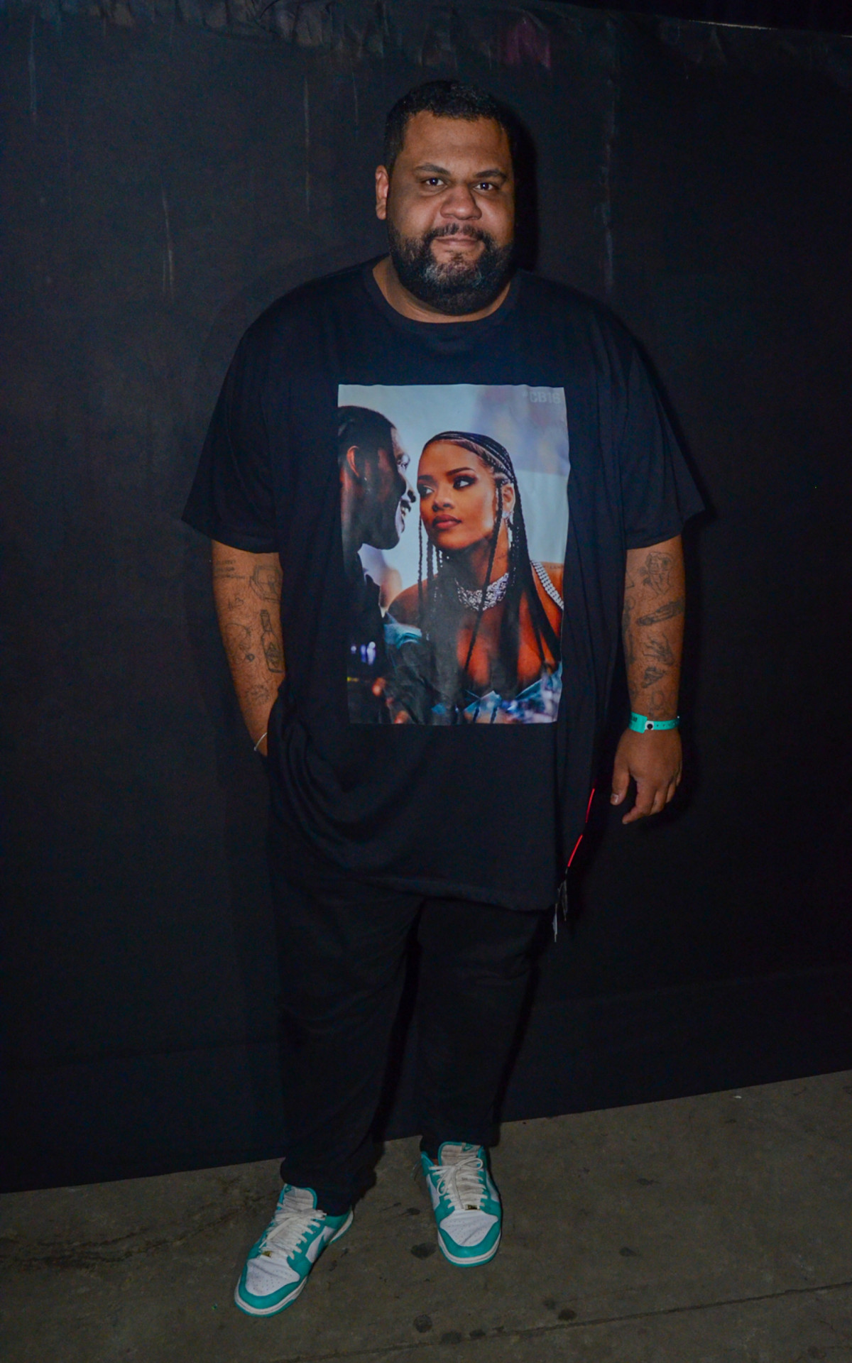 John Drops marca presença no Baile do Dennis DJ em SP