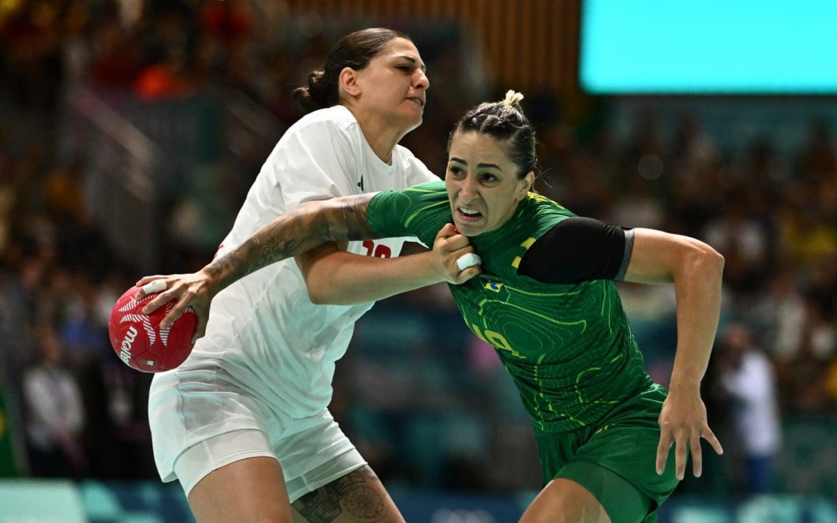 Brasil e Hungria se enfrentaram pela segunda rodada do handebol feminino nos Jogos Olímpicos de Paris 2024 - AFP