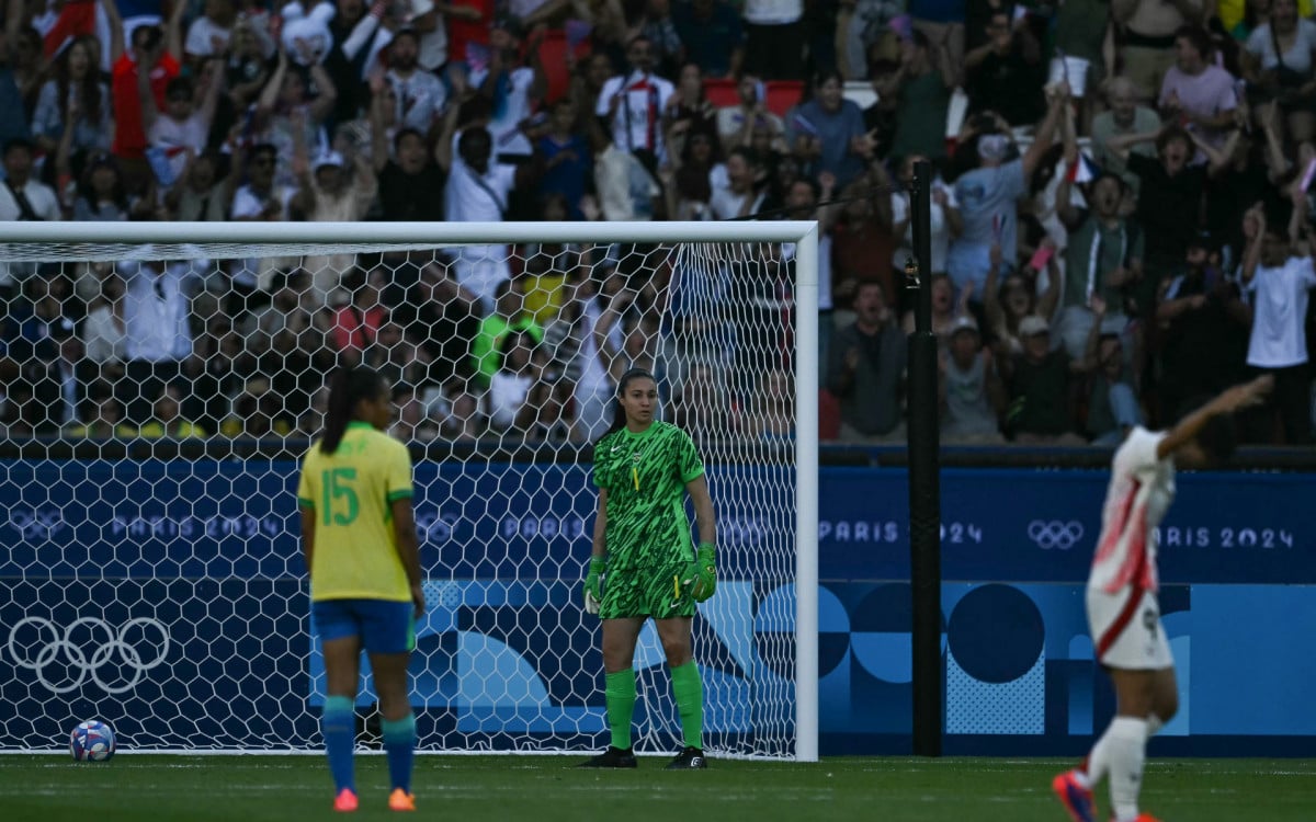 Brasil perdeu de virada para o Japão no futebol feminino na Olimpíada de Paris - Ben Stansall / AFP