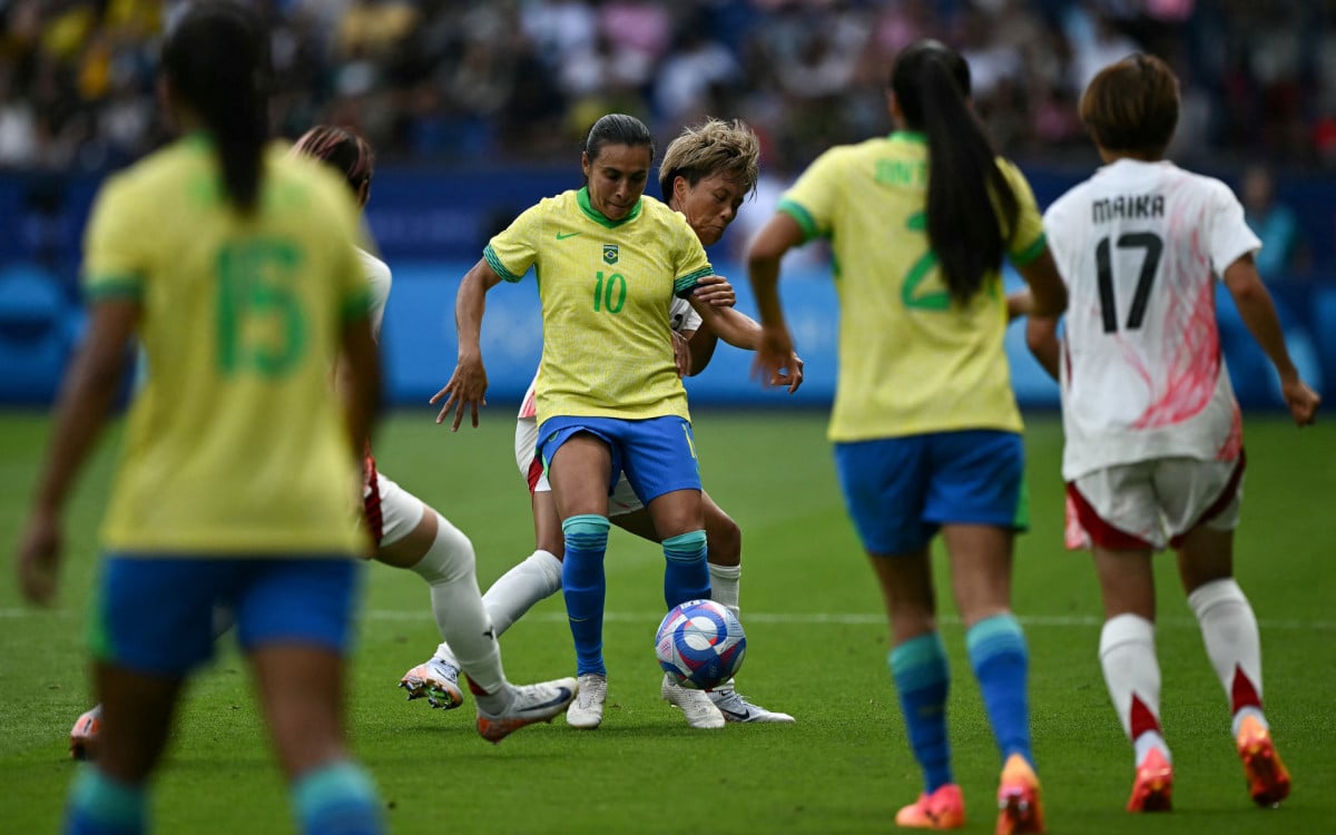 Marta completou seu jogo de número 200 pela Seleção - Ben Stansall / AFP