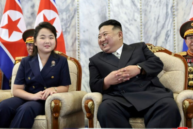 Líder norte-coreano Kim Jong-un prepara filha adolescente para sucedê-lo