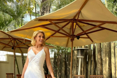 Ana Hickmann esbanja beleza em novo ensaio fotográfico