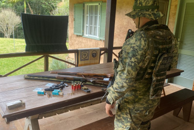 Polícia Ambiental apreende armas e munições em Mury, Nova Friburgo