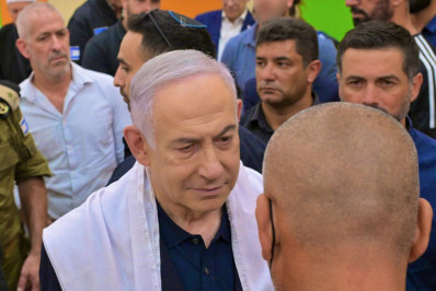 Netanyahu visita as Colinas de Golã, onde um foguete matou 12 pessoas