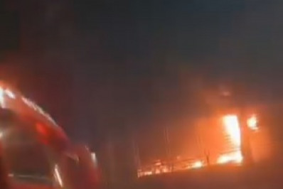 Escola em Sepetiba teve portões arrombados momentos antes de incêndio