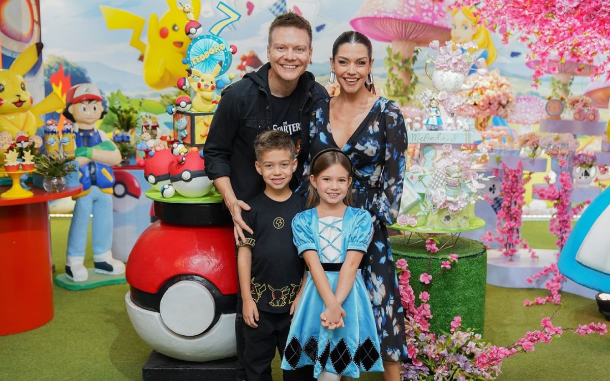 Michel Teló e Thais Fersoza fazem festa dupla para os filhos 
